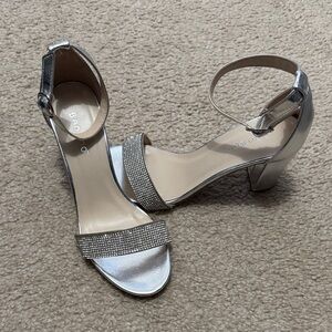Prom or Wedding Metallic Silver Heels size 6